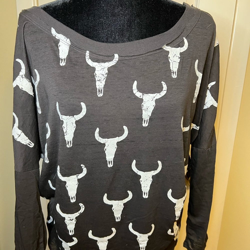Chaser graphic T shirt